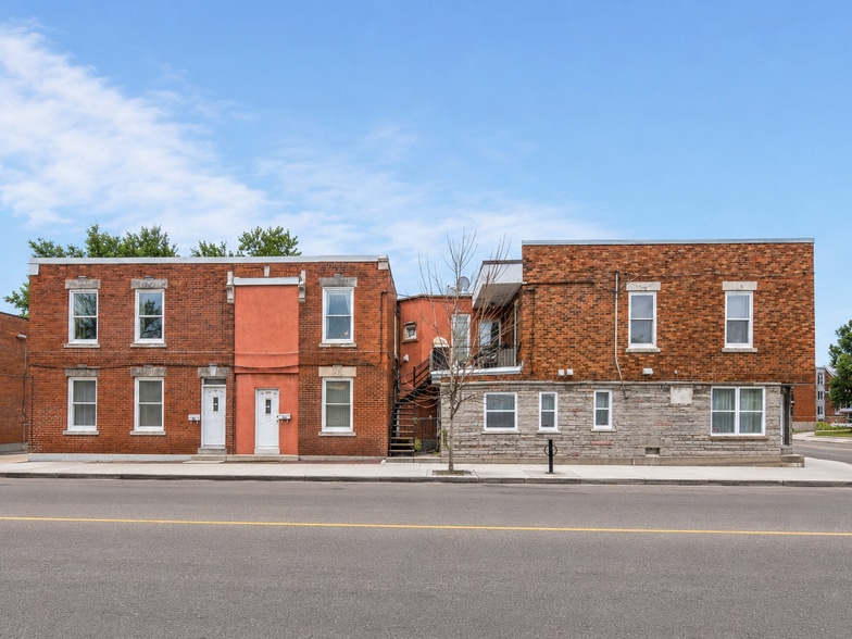 8714 Rue Dubuisson, Montréal, QC for sale - Building Photo - Image 3 of 18