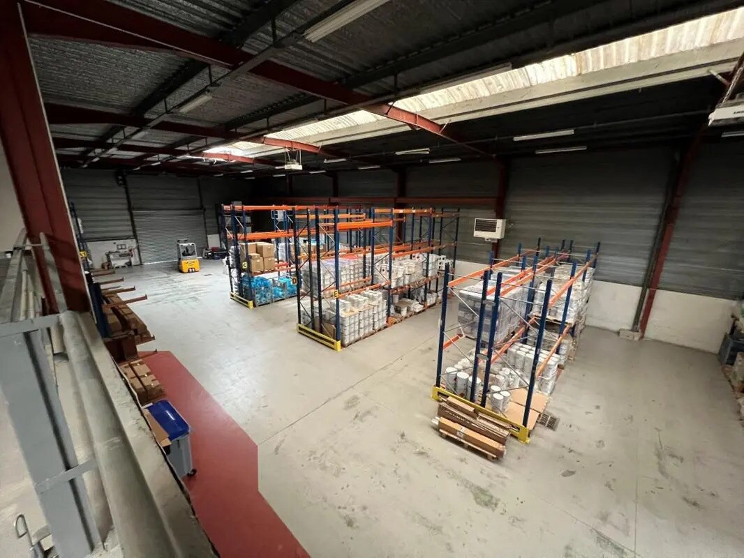 Industriel dans Coignières à louer Photo intérieure- Image 1 de 8