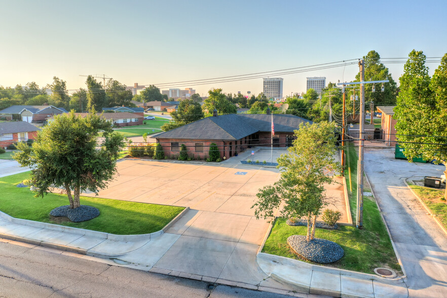 3636 NW 63rd St, Oklahoma City, OK for lease - Building Photo - Image 3 of 4