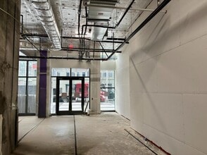 615 Pavonia Ave, Jersey City, NJ for lease Interior Photo- Image 1 of 2