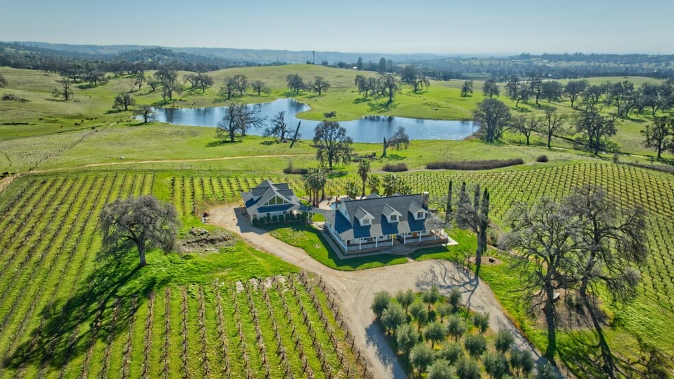 10120 Shenandoah Rd, Plymouth, CA for sale - Building Photo - Image 2 of 3