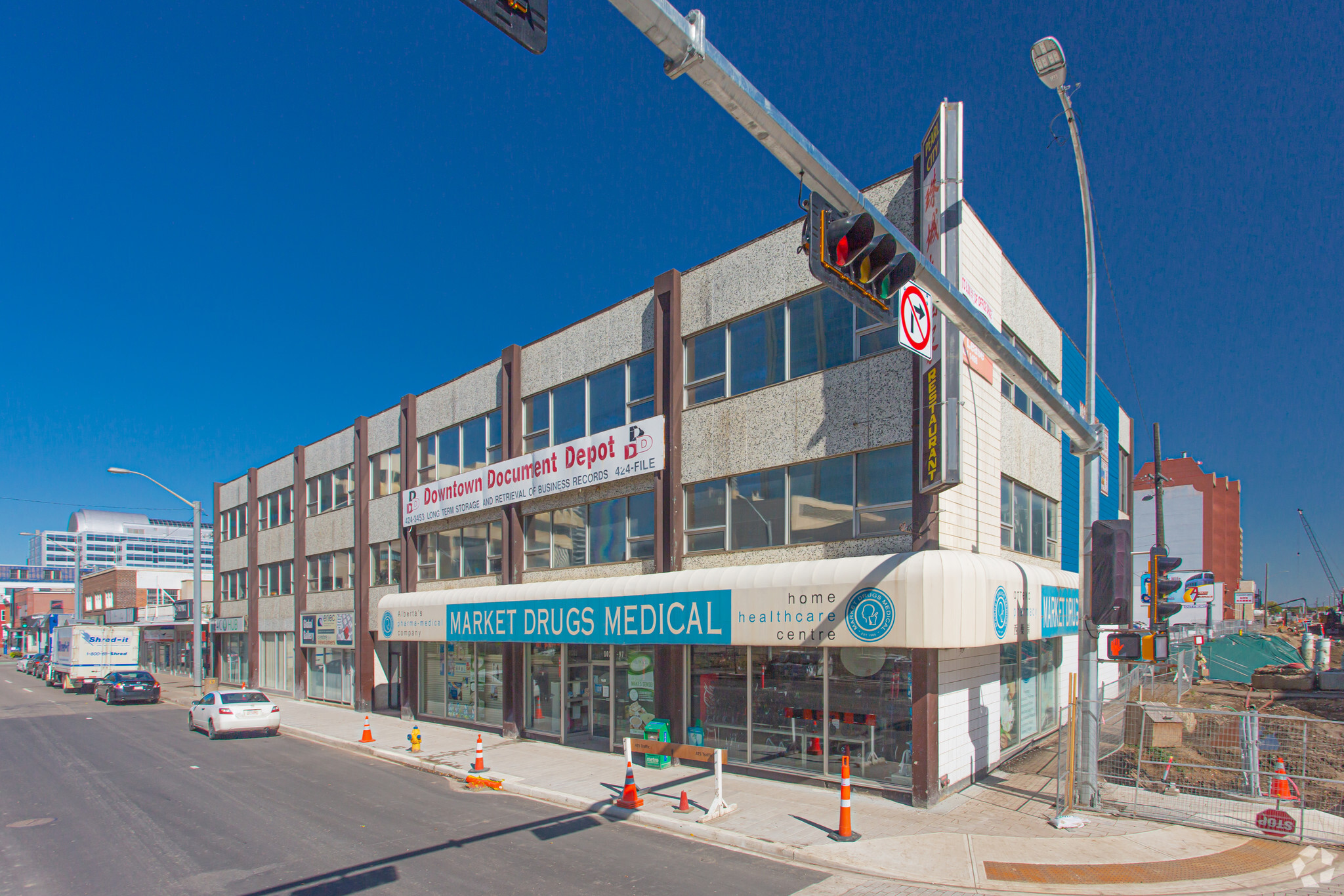 10209 97th St NW, Edmonton, AB for sale Primary Photo- Image 1 of 1