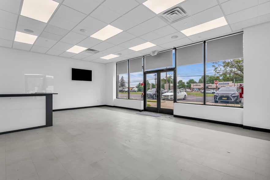 3435 US Highway 9, Freehold, NJ for lease - Building Photo - Image 3 of 11