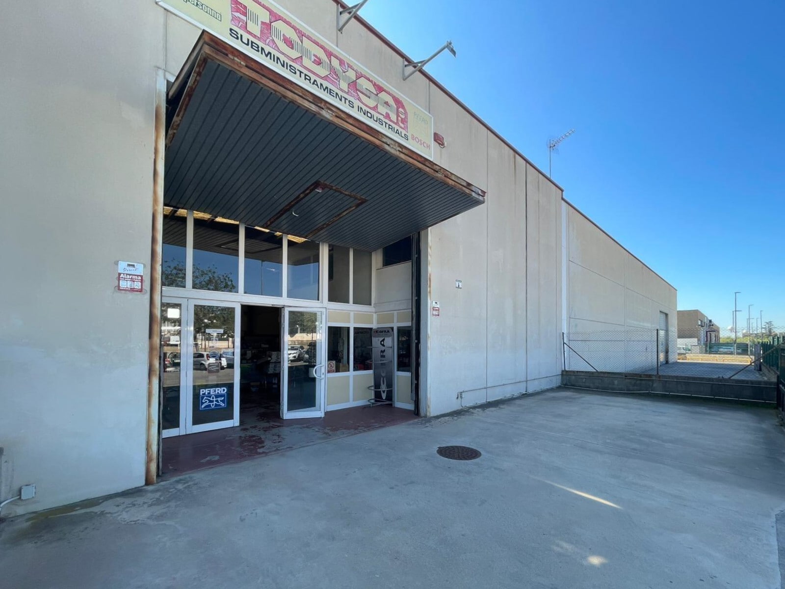 Industrial in La Pobla de Mafumet, Tarragona for sale Building Photo- Image 1 of 12
