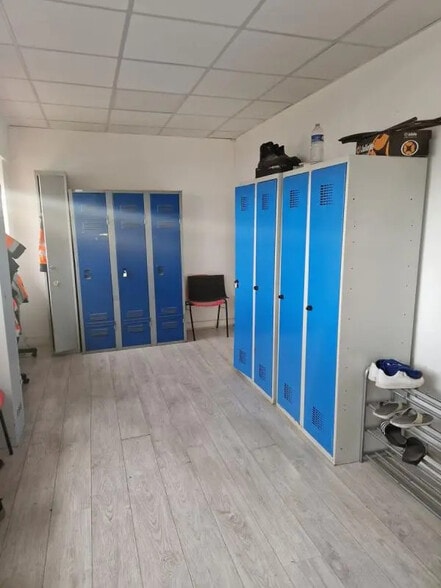 Flex in SAINT-OUEN-L'AUMONE for lease - Interior Photo - Image 2 of 9