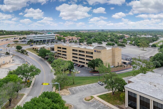 Plus de détails pour 4300 Centerview, San Antonio, TX - Bureau à vendre