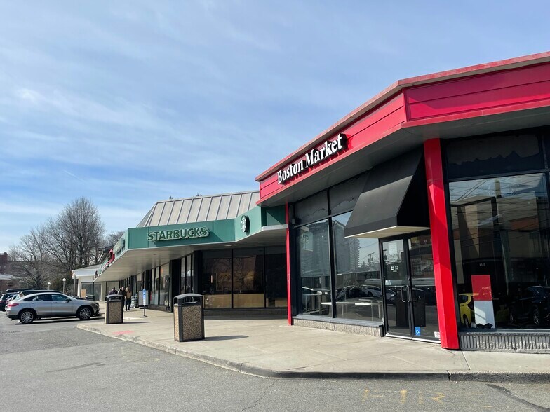 1605 Lemoine Ave, Fort Lee, NJ à louer - Photo du bâtiment - Image 3 de 4