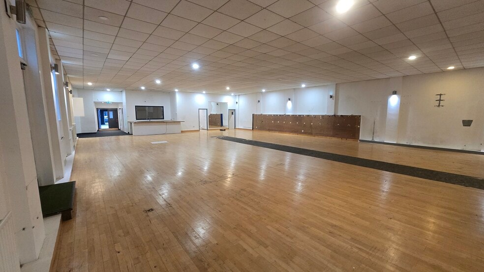 63 Wandsworth High St, London for lease - Building Photo - Image 3 of 6