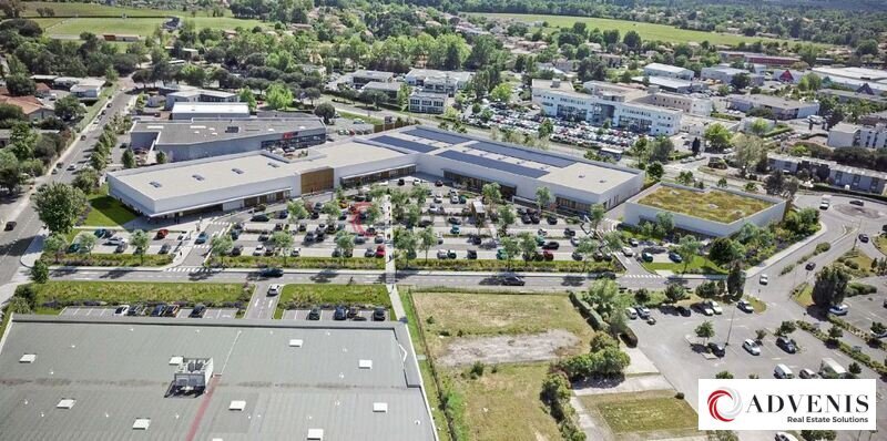 Retail in Gradignan for lease Aerial- Image 1 of 3