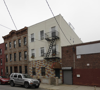 Plus de détails pour Red Hook Four Building Multifamily – à vendre, Brooklyn, NY