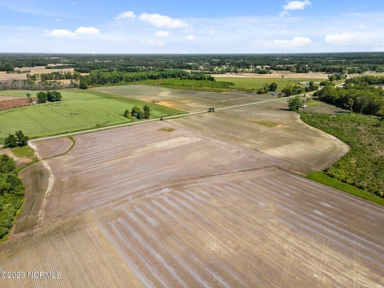 US 258, Macclesfield, NC à vendre - Photo du bâtiment - Image 3 de 5