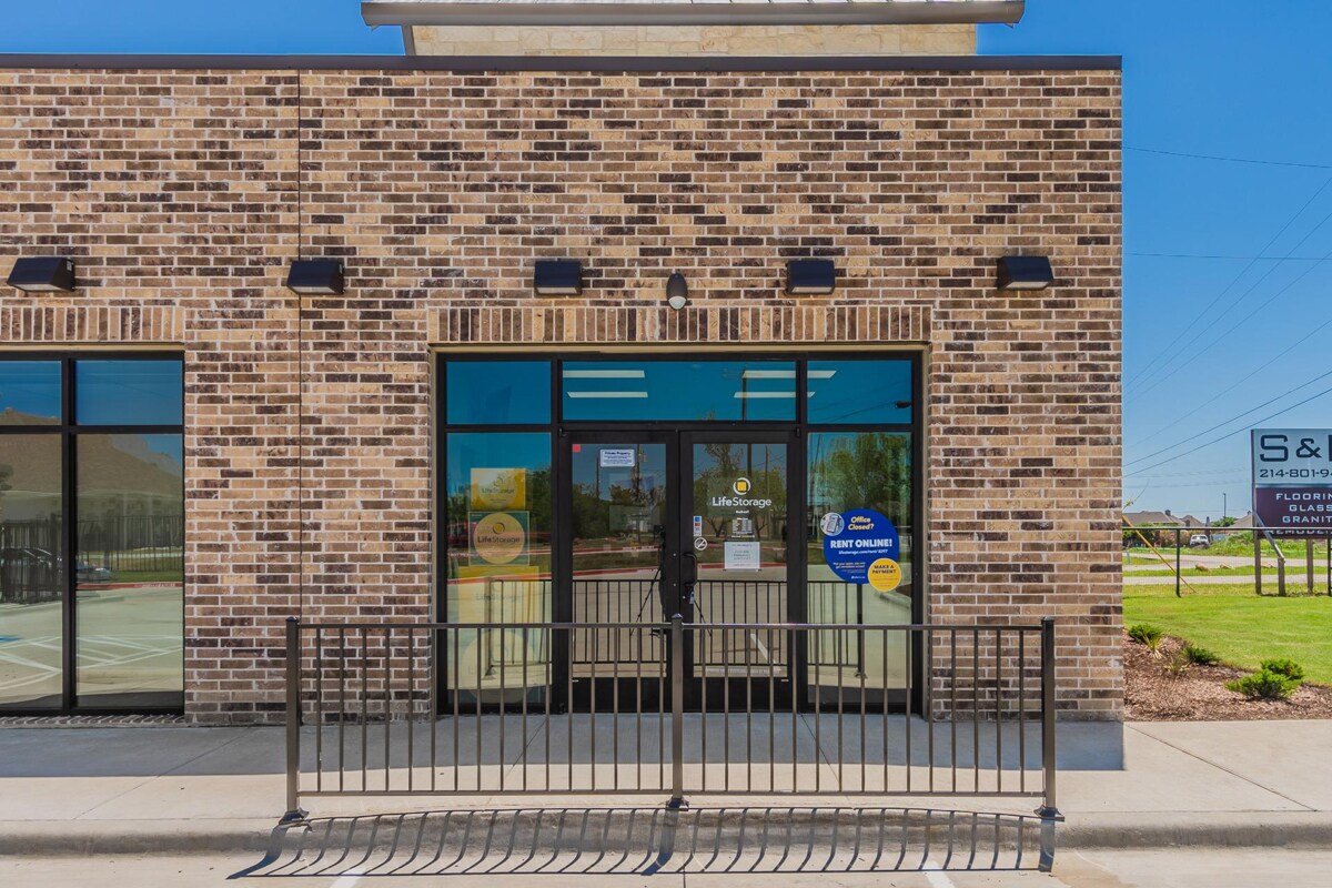 231 Ranch Trl, Rockwall, TX à vendre Photo du bâtiment- Image 1 de 1