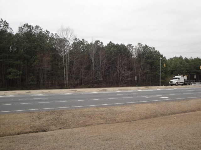 5043 N Cobb Pky, Acworth, GA à vendre - Photo du bâtiment - Image 3 de 4