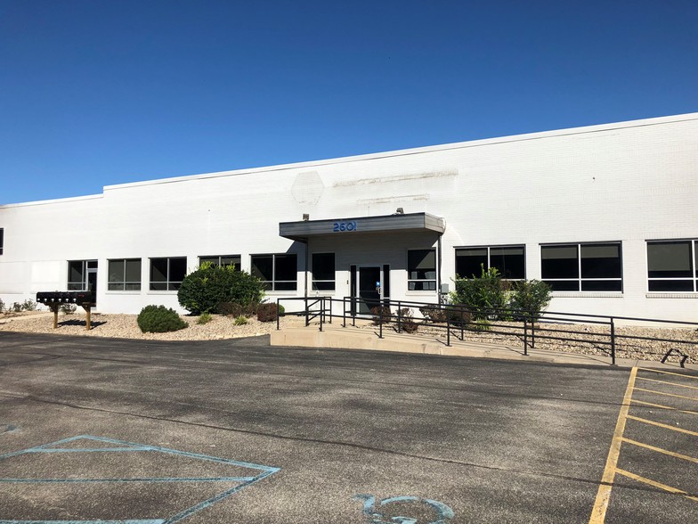 2601 S Holt Rd, Indianapolis, IN for lease - Building Photo - Image 3 of 4