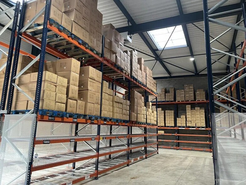 Flex dans Gennevilliers à louer - Photo intérieure - Image 2 de 6