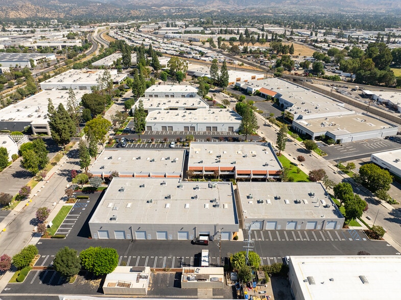 Northpark Industrial Portfolio portfolio of 7 properties for sale on LoopNet.ca - Aerial - Image 2 of 8