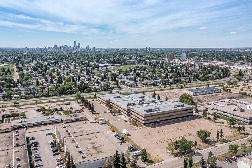 9405 50th St, Edmonton, AB for sale - Primary Photo - Image 1 of 1