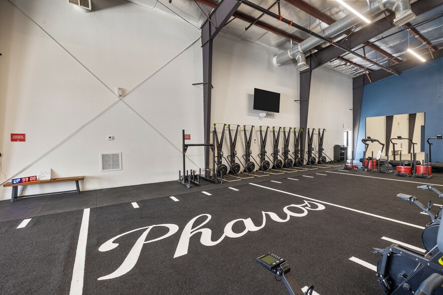 3455 N Indian Canyon Dr, Palm Springs, CA for sale - Building Photo - Image 3 of 40