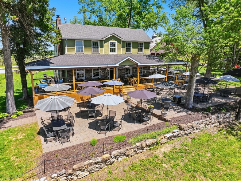 15088 Boone Monument Rd, Marthasville, MO à vendre - Photo du bâtiment - Image 2 de 58