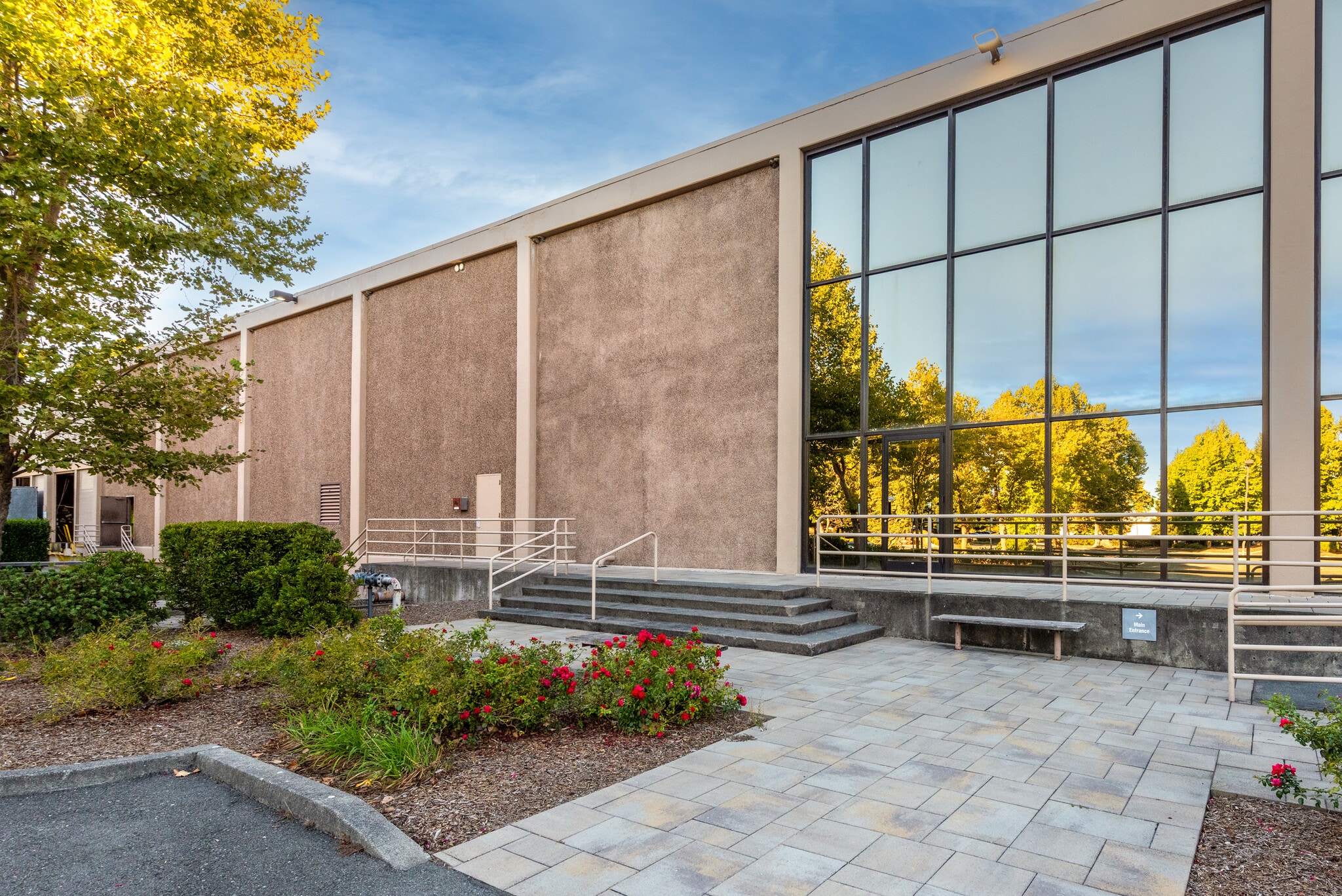 3800 Lakeville Hwy, Petaluma, CA for lease Primary Photo- Image 1 of 7