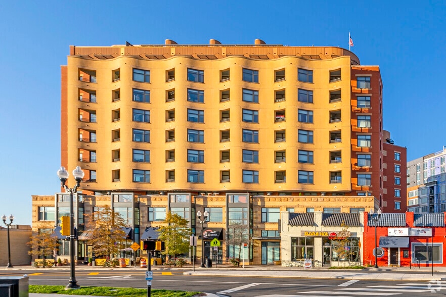 1128 N Irving St, Arlington, VA for lease - Building Photo - Image 3 of 6