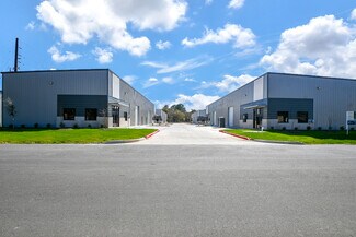 Plus de détails pour 5713 13th St, Katy, TX - Plusieurs types d'espaces à louer