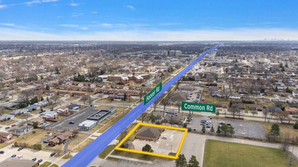 30101 Hoover Rd, Warren, MI for lease - Building Photo - Image 2 of 4