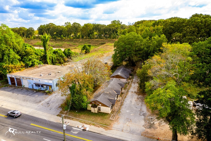 566 SW University Ave, Atlanta, GA for sale - Building Photo - Image 3 of 35
