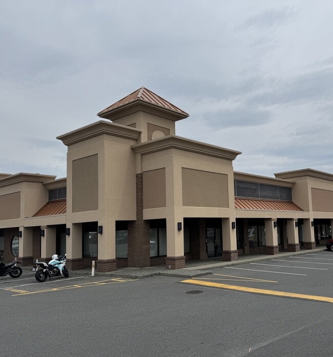 More details for 1150 Terminal - Terminal Shopping Centre, Av N, Nanaimo, BC - Retail for Lease