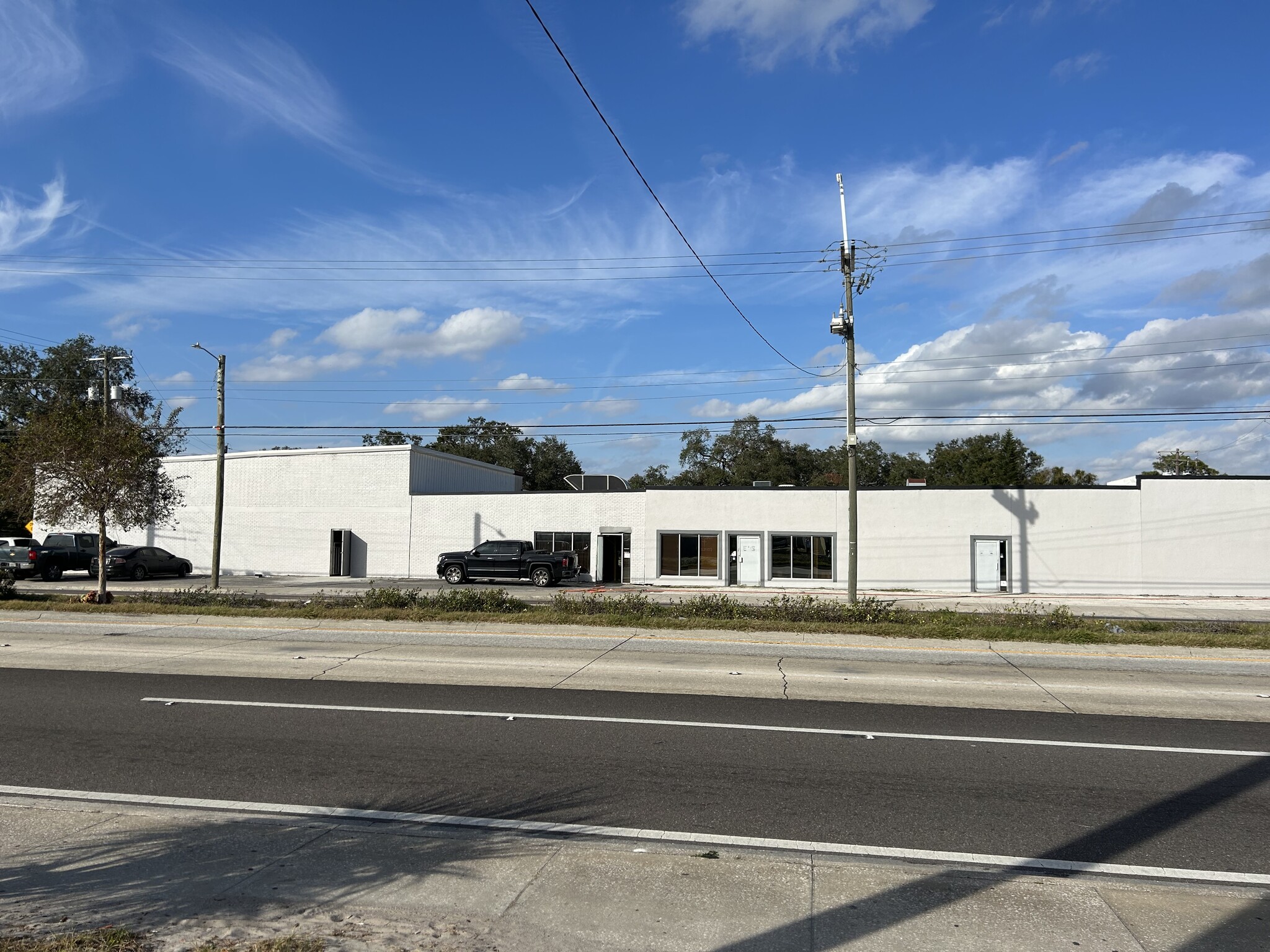 4504 E Hillsborough Ave, Tampa, FL for sale Primary Photo- Image 1 of 16
