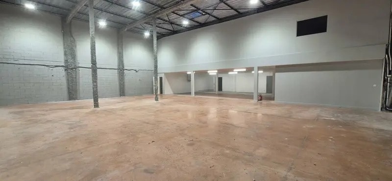 140 Avenue Jean Moulin, Marsannay-la-Côte for lease - Interior Photo - Image 2 of 12