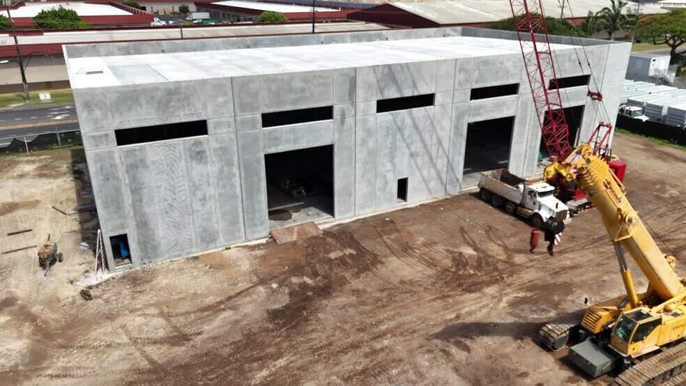 91-300 Kalaeloa Blvd, Kapolei, HI à louer - Vidéo sur l’inscription commerciale - Image 3 de 8