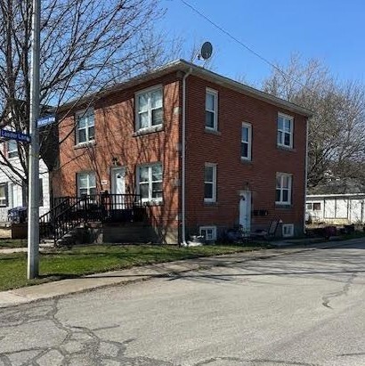 4077 Hickson Av, Niagara Falls, ON for sale Primary Photo- Image 1 of 2
