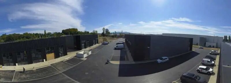 Flex in Trévoux for lease - Building Photo - Image 3 of 6