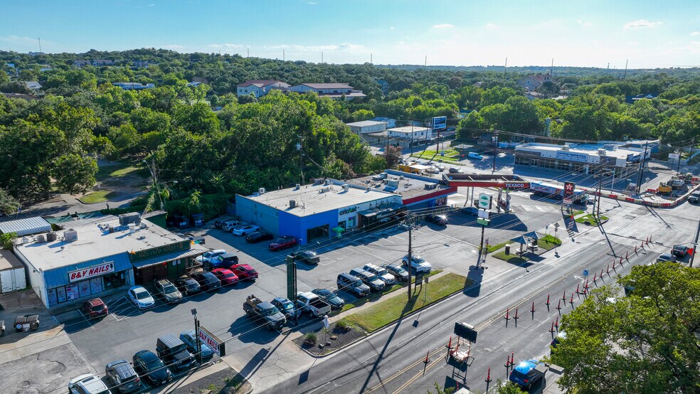 529-533 W Oltorf St, Austin, TX à louer - Photo du bâtiment - Image 2 de 3