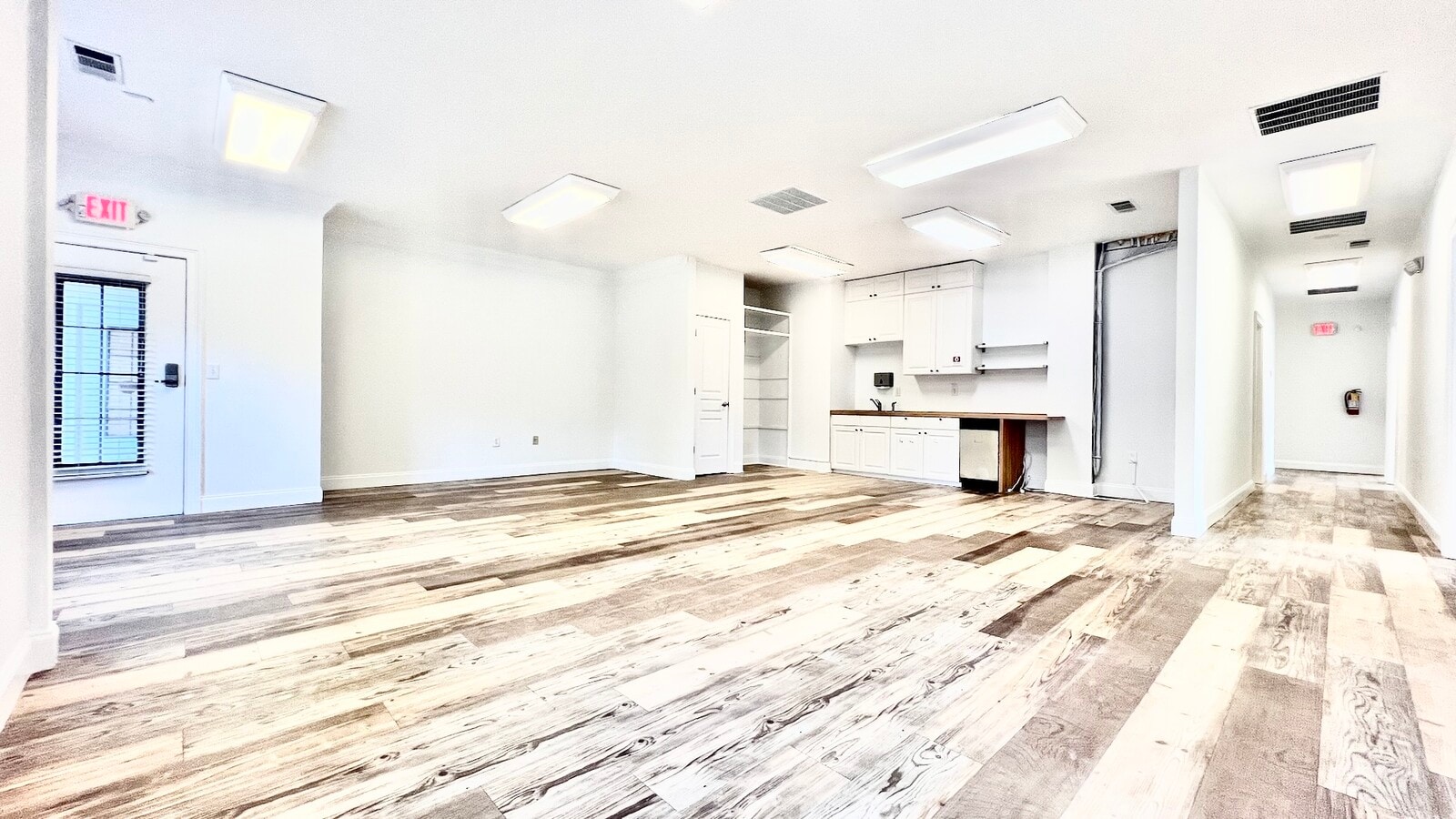 4080 McGinnis Ferry Rd, Alpharetta, GA 30005 - Unité 303 -  - Photo intérieure - Image 1 of 16