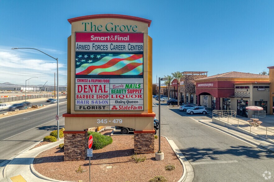 345-479 W Craig Rd, North Las Vegas, NV à vendre - Photo du bâtiment - Image 2 de 5