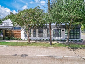 19 N York St, Houston, TX for lease Building Photo- Image 2 of 23