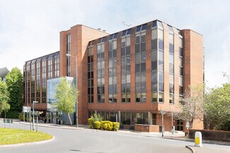 More details for 135-143 High St, Crawley - Office for Lease