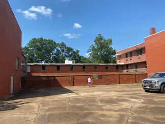 Plus de détails pour 300 N Jackson St, Brookhaven, MS - Soins de santé à vendre