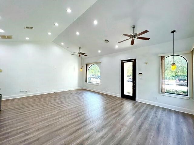 12818 Willow Centre, Houston, TX à vendre - Photo du bâtiment - Image 1 de 3