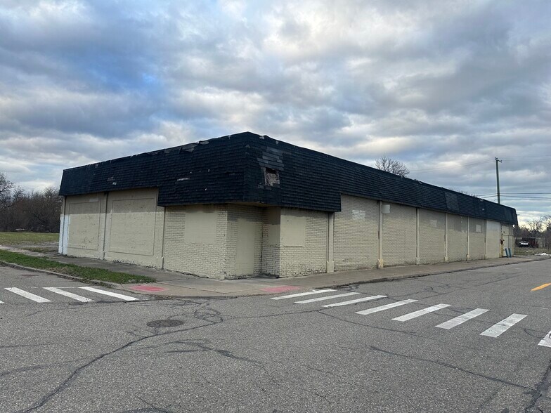 3730 Buchanan St, Detroit, MI à vendre - Photo du bâtiment - Image 2 de 13