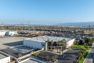 13951 Magnolia Ave, Chino, CA - Aérien  Vue de la carte