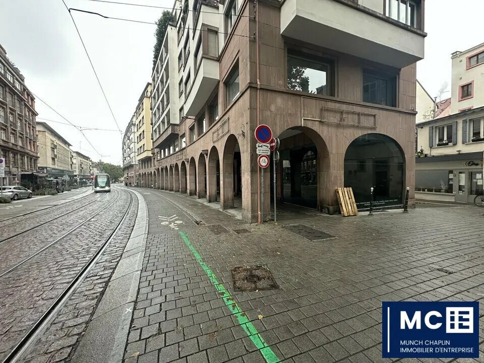 Commerce de détail dans Strasbourg à louer Photo du bâtiment- Image 1 de 13