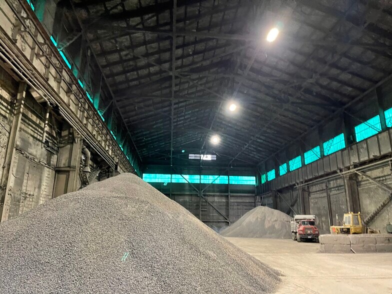 3505 Hyde Park Blvd, Niagara Falls, NY à louer - Photo intérieure - Image 3 de 4