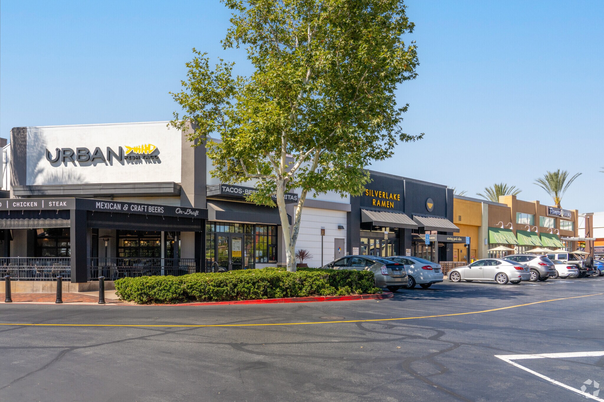 13865 City Center Dr, Chino Hills, CA à vendre Photo principale- Image 1 de 5