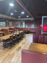 3510 Auburn Blvd, Sacramento, CA à louer Photo intérieure- Image 2 de 8