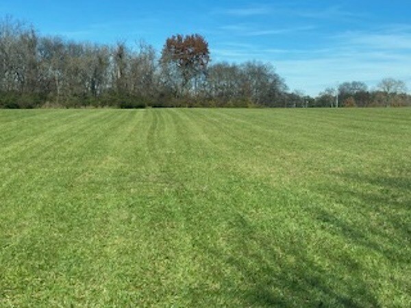 1003 Drakes Creek Rd, Hendersonville, TN à vendre - Photo du bâtiment - Image 2 de 6