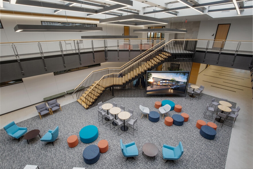 14231 Tandem Blvd, Austin, TX for lease - Lobby - Image 3 of 16