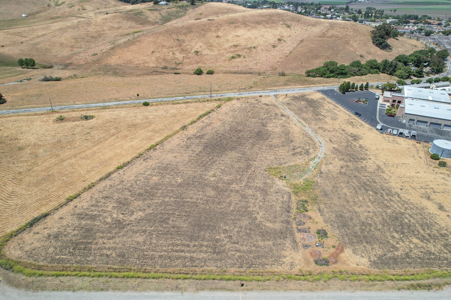 810 Salinas Rd, San Juan Bautista, CA for sale - Building Photo - Image 3 of 11